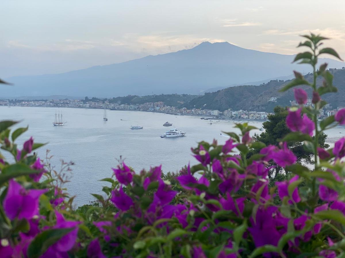 Apartamento Maretna Giardini-Naxos Exterior foto